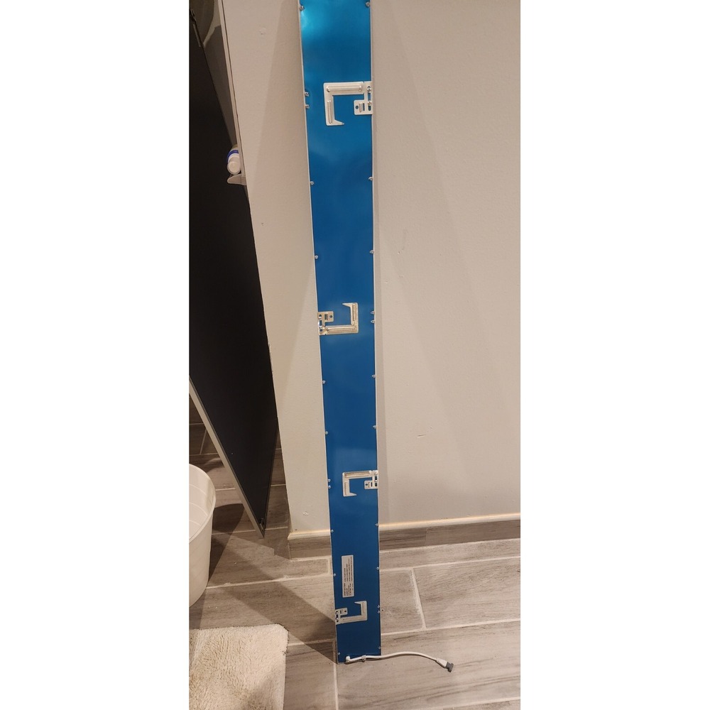 Green BEAM LAY IN FIXTURE FLAT LED PANEL EDGELIT 4"X48X1" SLEEK AND MODERN 4000K - Picture 4 of 7